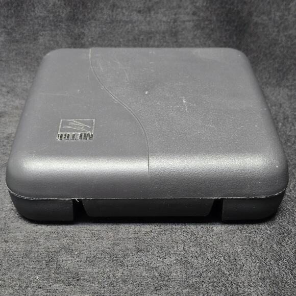 Metro CD DVD Blu-Ray Hard Case Disc Holder Holds 12 Compact Discs - Picture 3 of 7